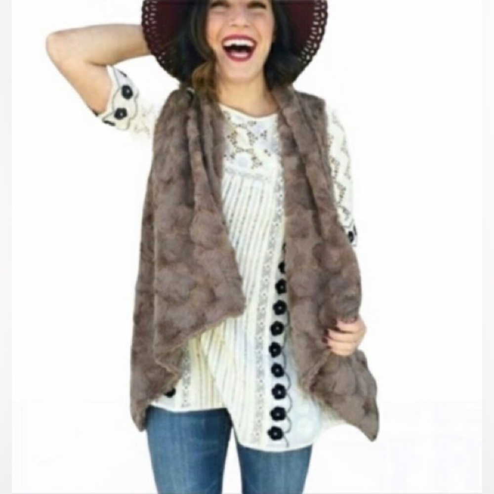 Anthropologie Elevenses Waterfall Vest